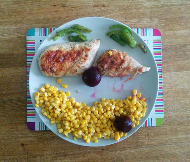 Chicken, sweetcorn, beetroot and peppers